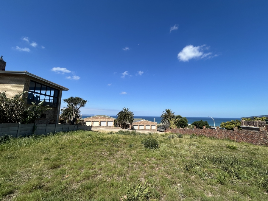 0 Bedroom Property for Sale in Wavecrest Eastern Cape